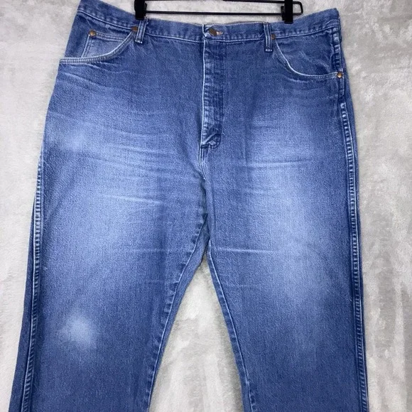 Vintage Wrangler Jeans Mens 40x32 Blue Denim 31MWZPW Relaxed Cowboy Cut Made USA - Picture 4 of 13